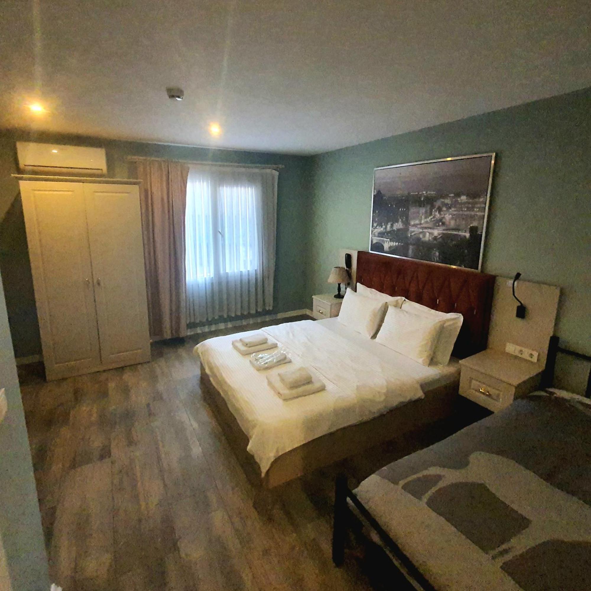 St945 Palas Otel İzmir Buitenkant foto