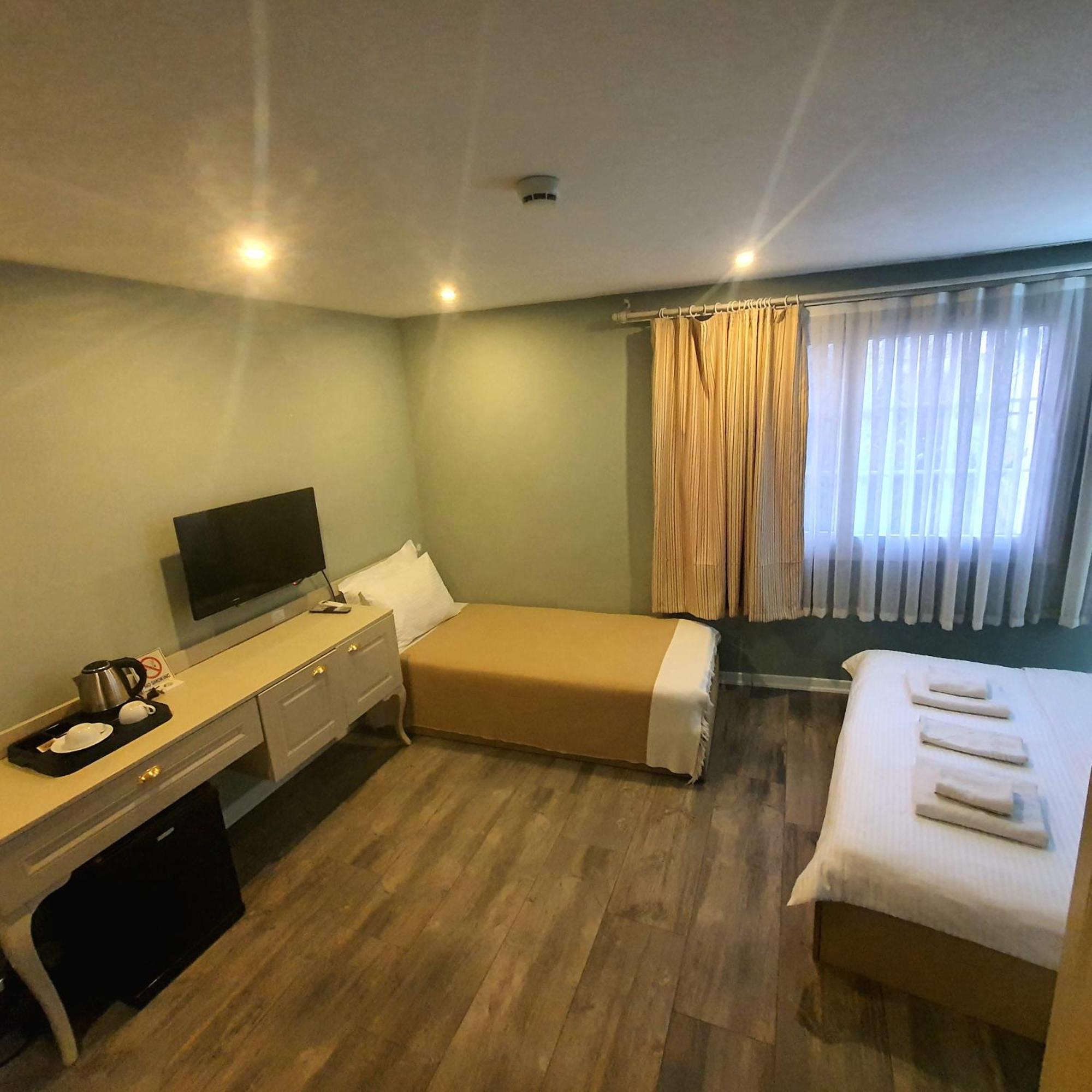 St945 Palas Otel İzmir Buitenkant foto